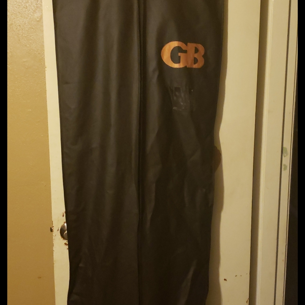 I like it but I don't have any where to wear it.💋